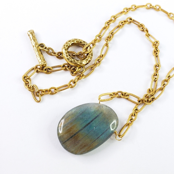 Vintage Jewelry - Vintage Necklace Polished Blue Stone Pendant
